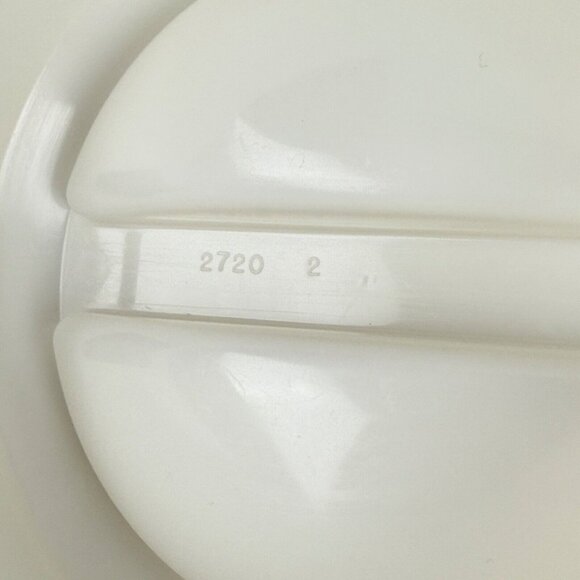 Rubbermaid Plastic One Gallon Pitcher Brown #2718 White Lid #2720 Vintage Retro - Picture 7 of 7